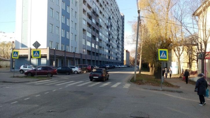 Торговое помещение Полины Осипенко ул, 21