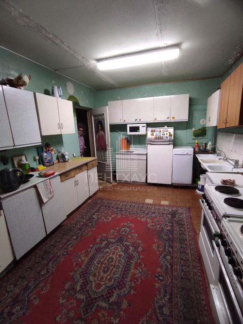 Продажа комнаты улица Егорова, 3