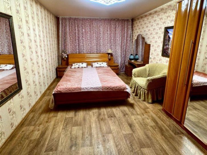 2-комн квартира Северная ул, 110