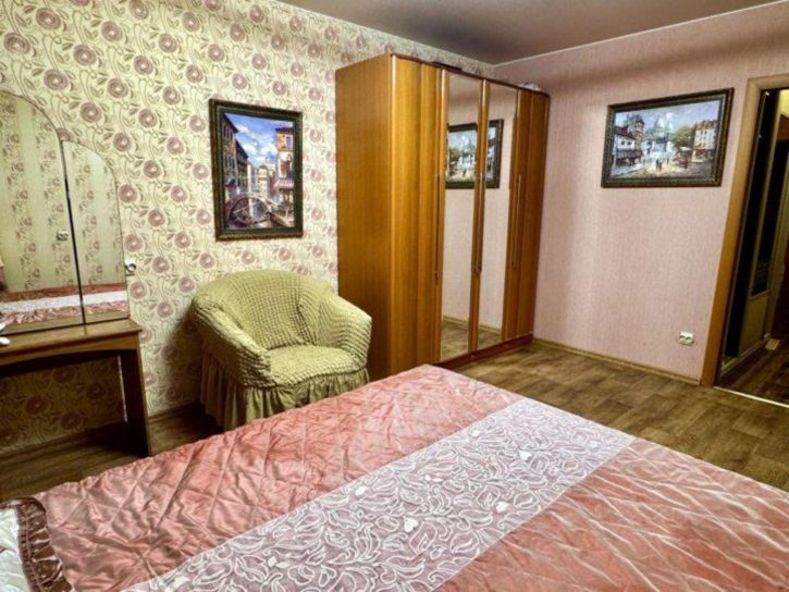 2-комн квартира Северная ул, 110