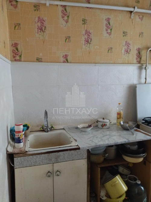 Продажа комнаты Суздальский проспект, 3