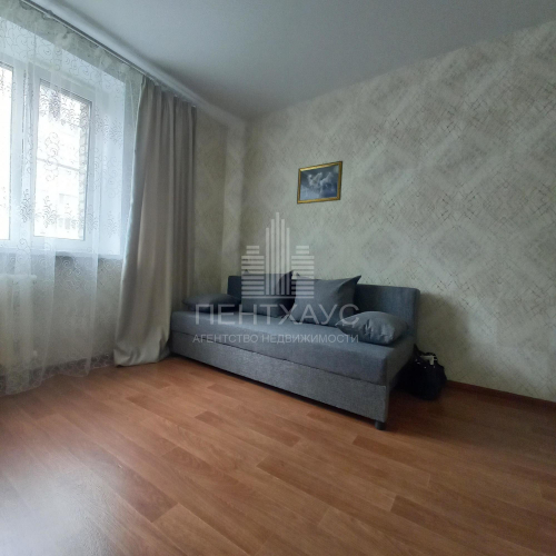 Продажа комнаты ул Батурина, 37
