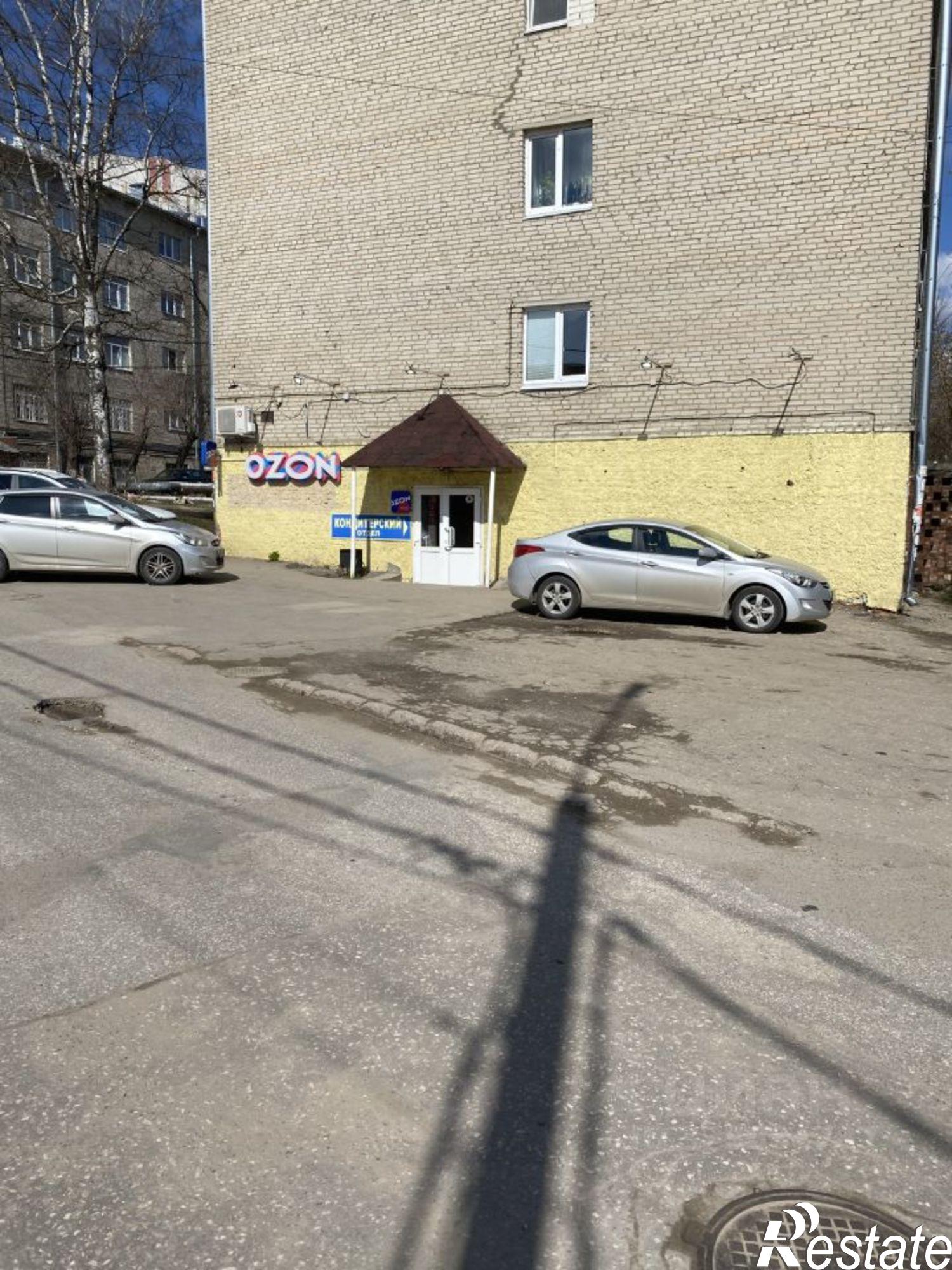 Купить торговое помещение за 23 400 100 рублей на ул Доватора, 2