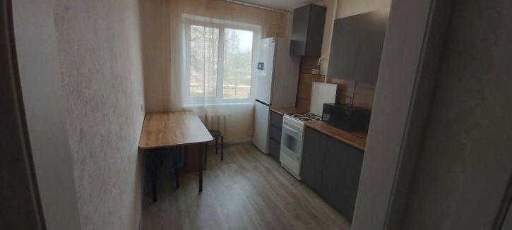 3-комн квартира Жуковского ул, 20