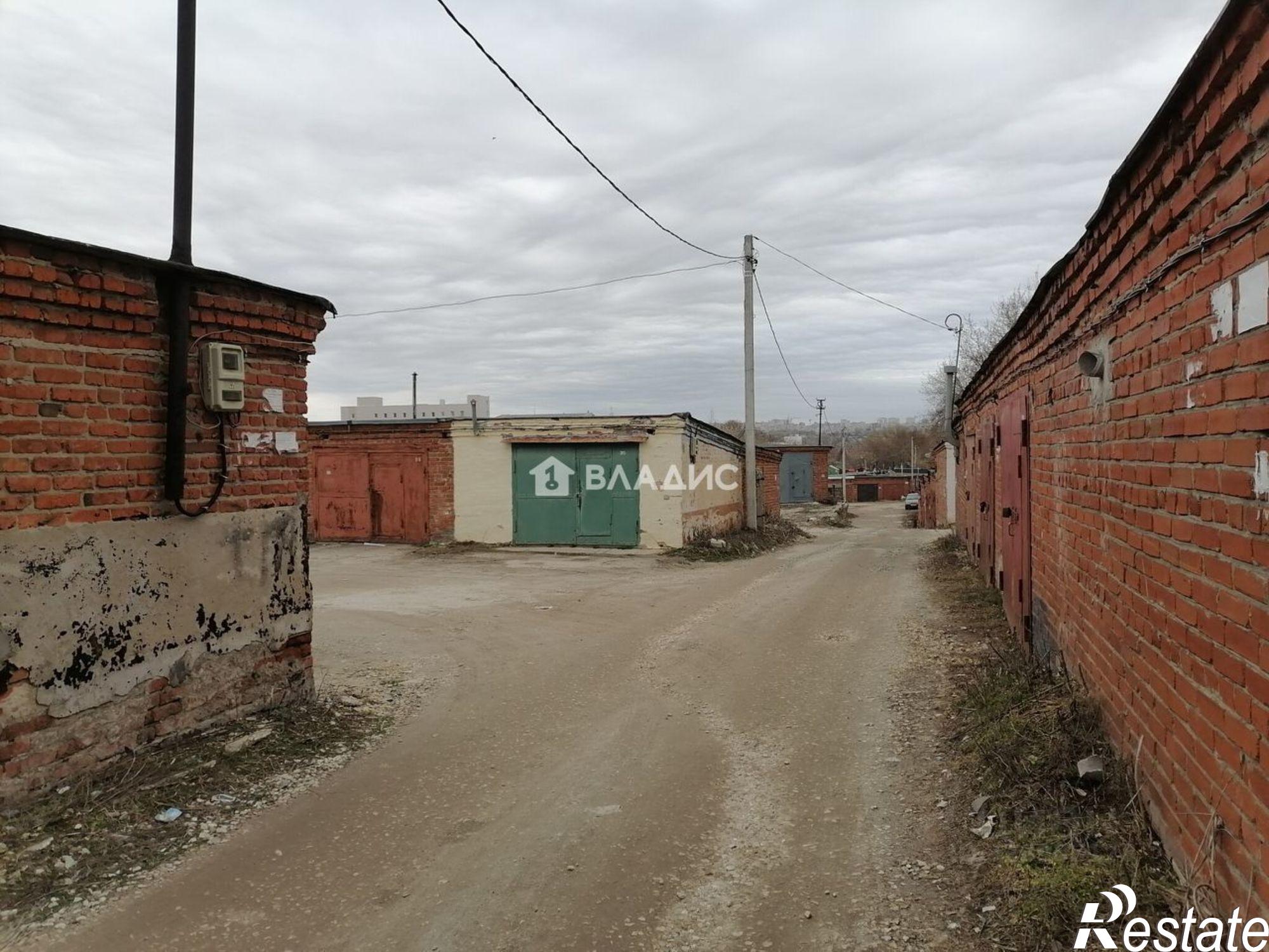 Купить гараж, место в паркинге за 720 000 рублей на ул Почаевский Овраг