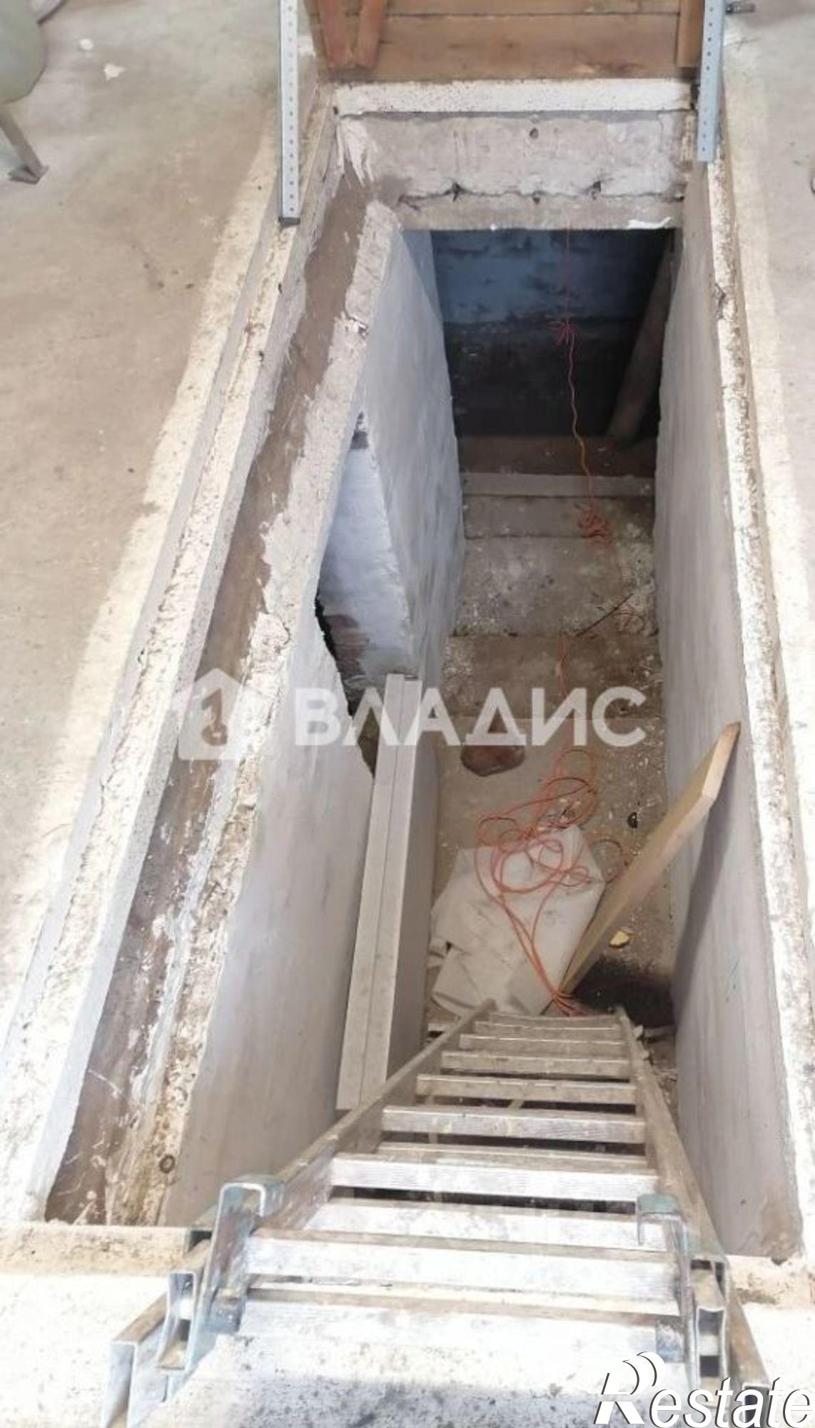 Купить гараж, место в паркинге за 720 000 рублей на ул Почаевский Овраг