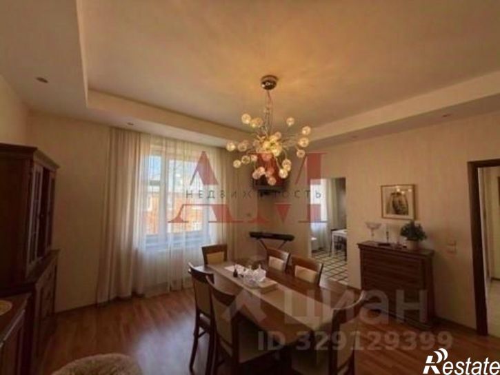 5-комн квартира ул Фейгина, 11,  д. 11