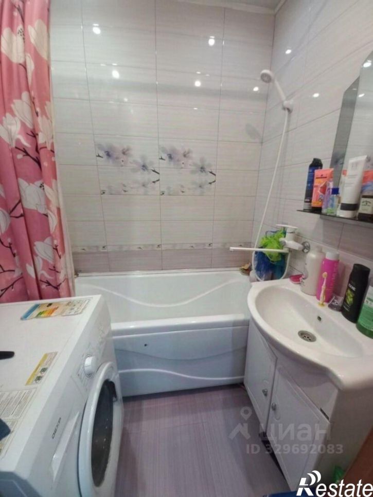 2-комн квартира Центральная улица, 14,  д. 14