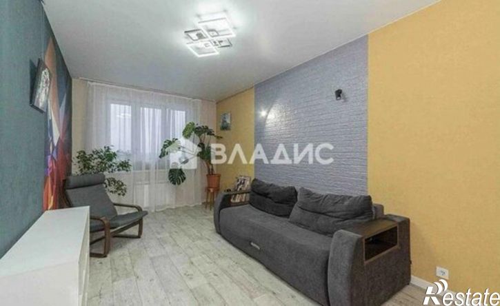3-комн квартира улица Нижняя Дуброва, 51,  д. 51