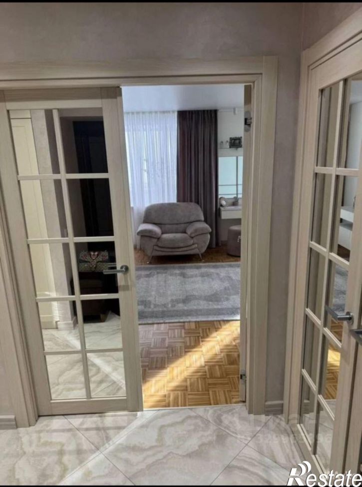 5-комн квартира ул Василисина, 8б,  д. 8б