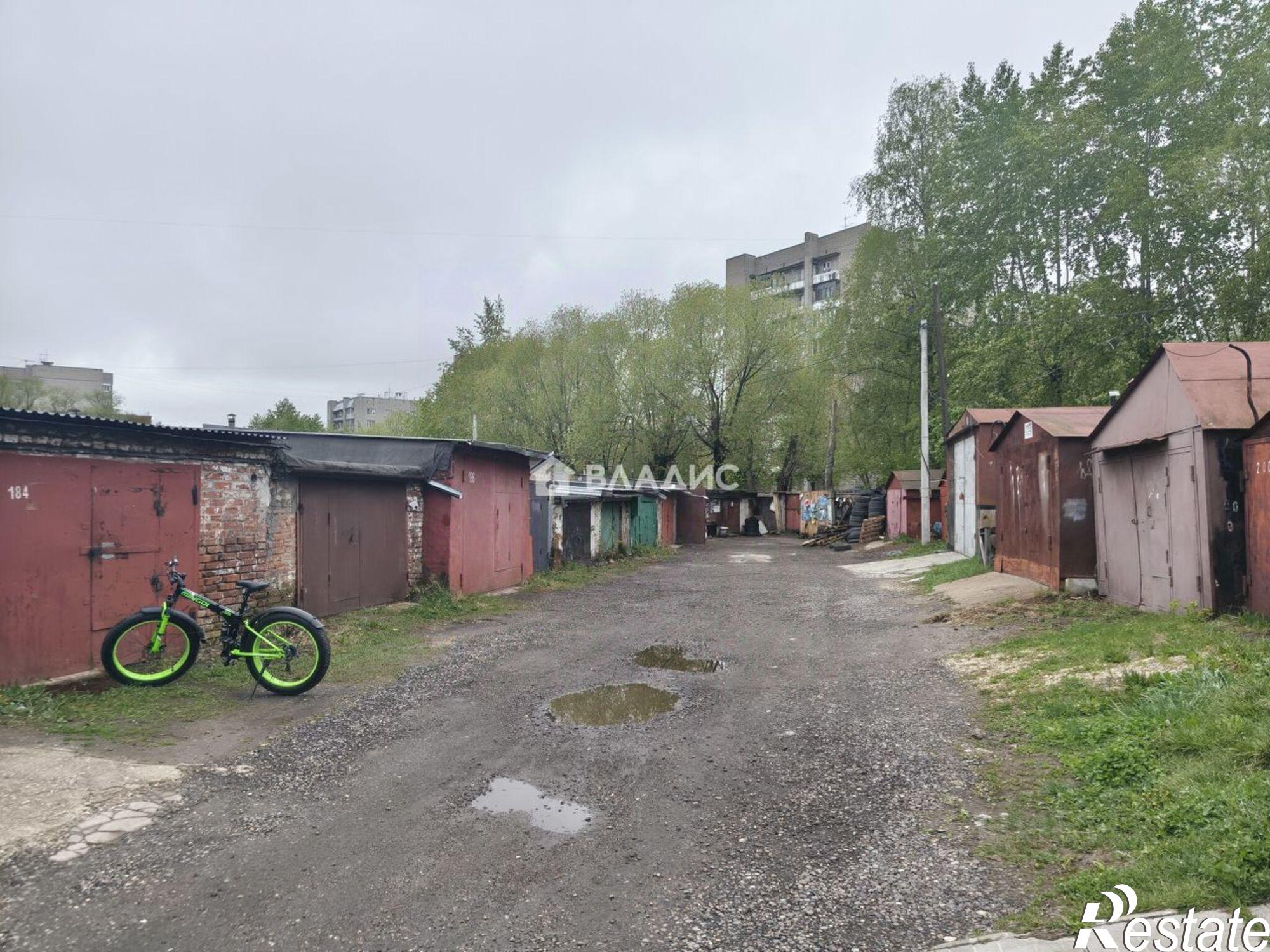 Купить гараж, место в паркинге за 968 944 рублей на ул Балакирева, 28а