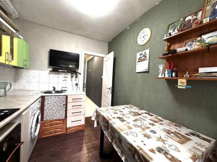 3-комн квартира Завадского ул, 11б