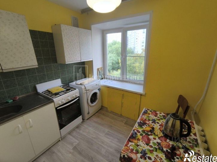 1-комн квартира улица Балакирева, 28,  д. 28