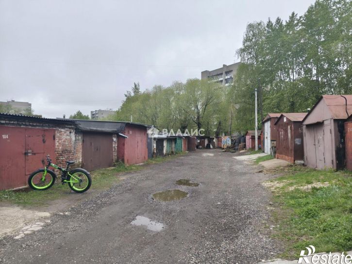 Гараж/парковка ул Балакирева, 28а,  д. 28а