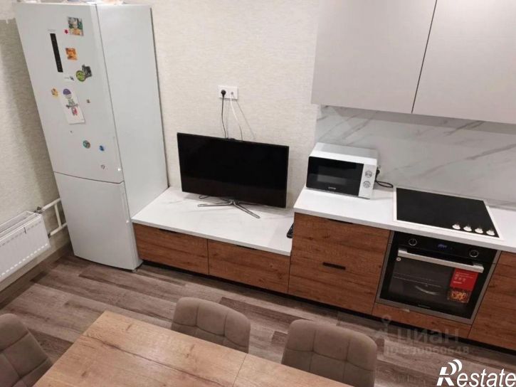 3-комн квартира пр-кт Строителей, 9а,  д. 9а