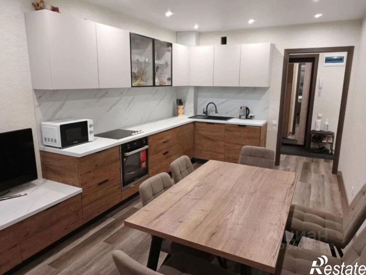 3-комн квартира пр-кт Строителей, 9а,  д. 9а