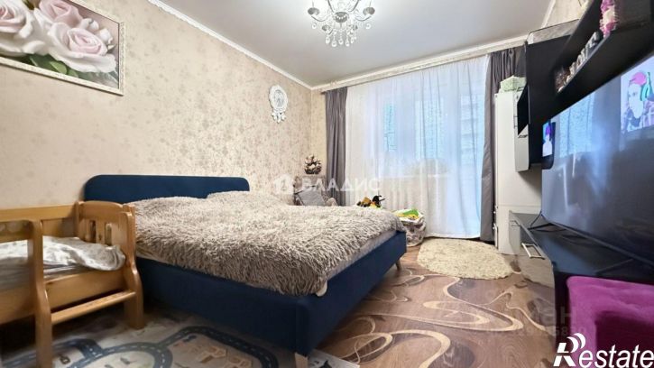 1-комн квартира улица Институтский городок, 15,  д. 15