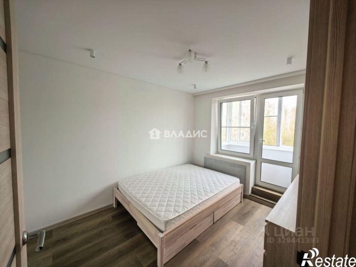 2-комн квартира проспект Строителей, 15,  д. 15