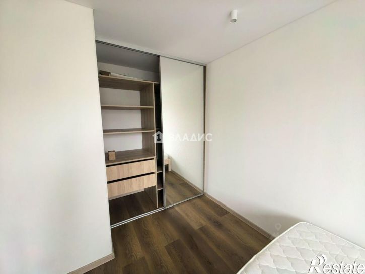 2-комн квартира проспект Строителей, 15,  д. 15
