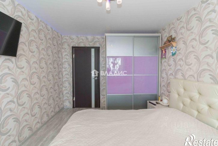 3-комн квартира улица Безыменского, 11Б,  д. 11Б