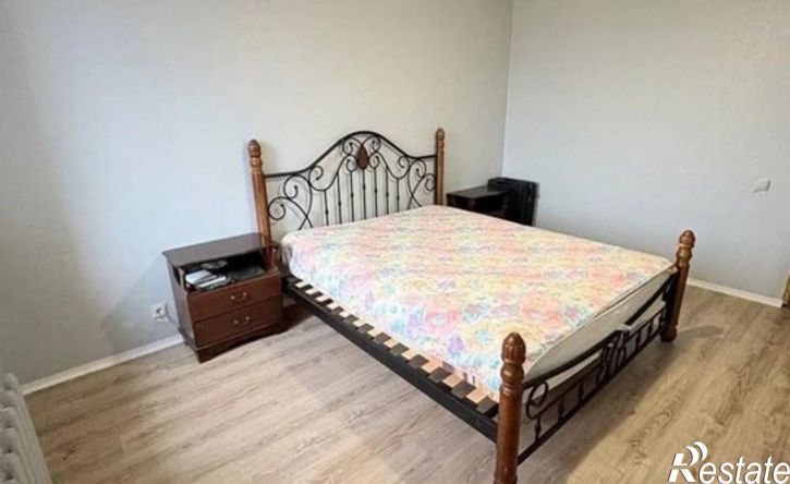5-комн квартира Православная улица, 1,  д. 1