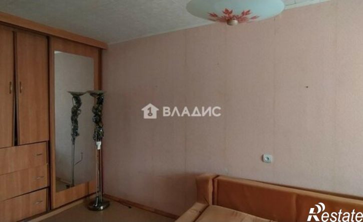 2-комн квартира проспект Строителей (дублёр), 42,  д. 42