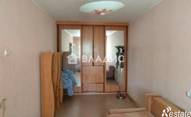 2-комн квартира проспект Строителей (дублёр), 42,  д. 42