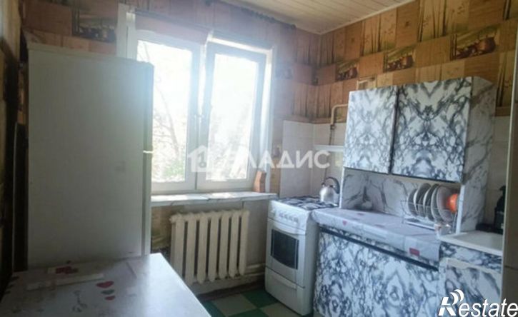 2-комн квартира пр-кт Строителей, 28,  д. 28