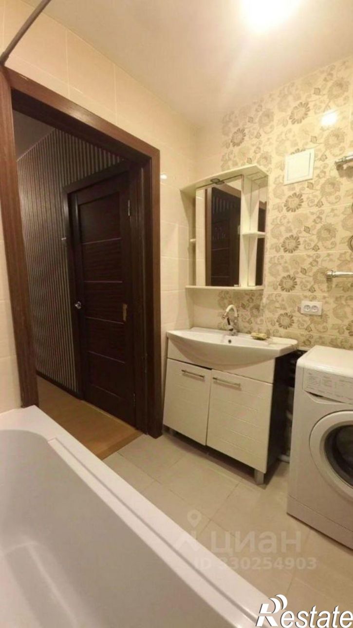 2-комн квартира ул 850-летия, 5,  д. 5