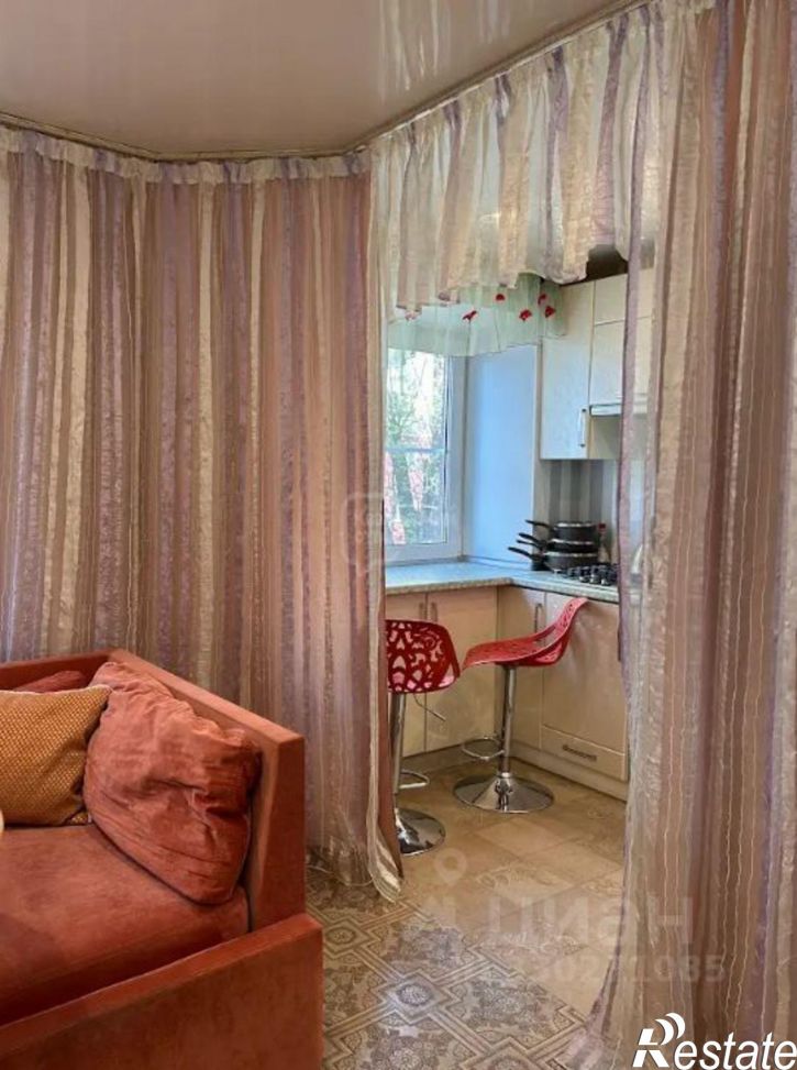 3-комн квартира пр-д Лакина, 8,  д. 8