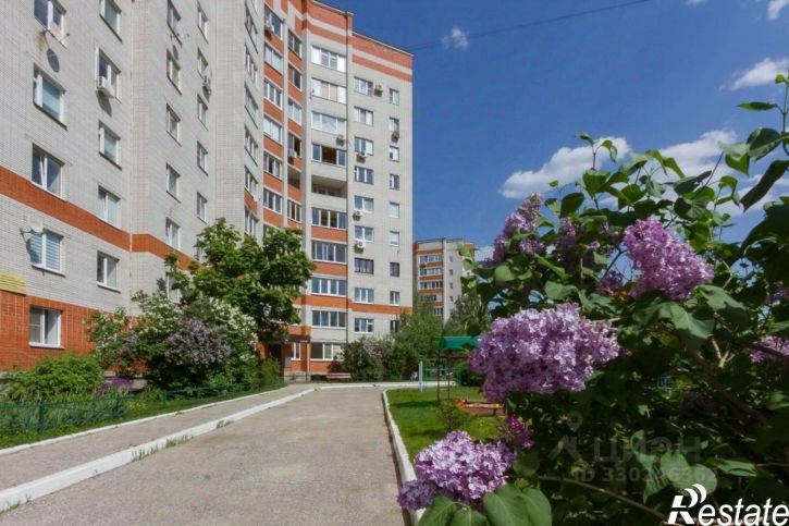 3-комн квартира ул Мира, 2,  д. 2