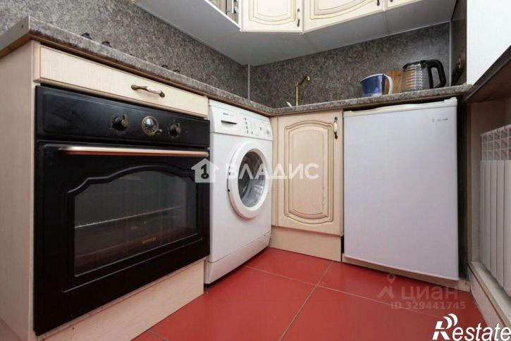 2-комн квартира ул Усти-на-Лабе, 31,  д. 31