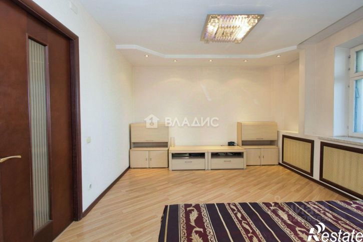 2-комн квартира улица Безыменского, 26А,  д. 26А