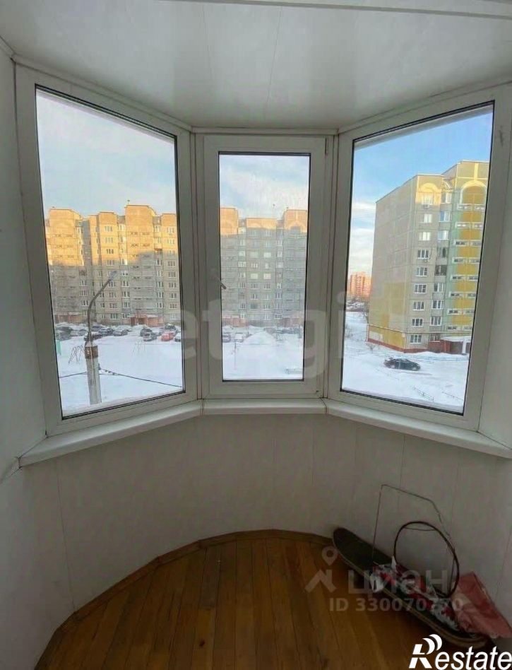 3-комн квартира улица Безыменского, 6Б,  д. 6Б
