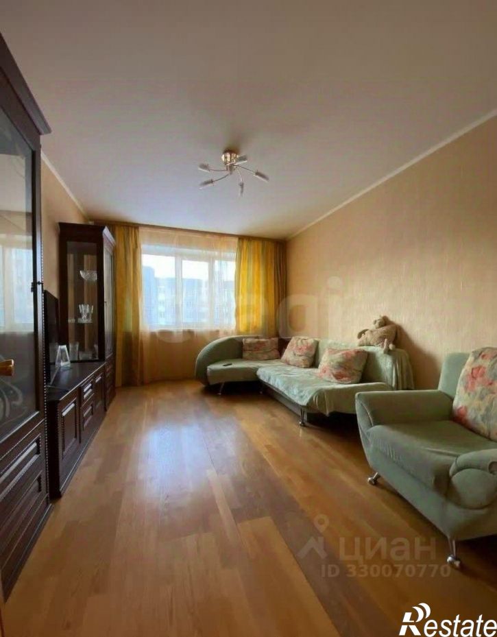 3-комн квартира улица Безыменского, 6Б,  д. 6Б