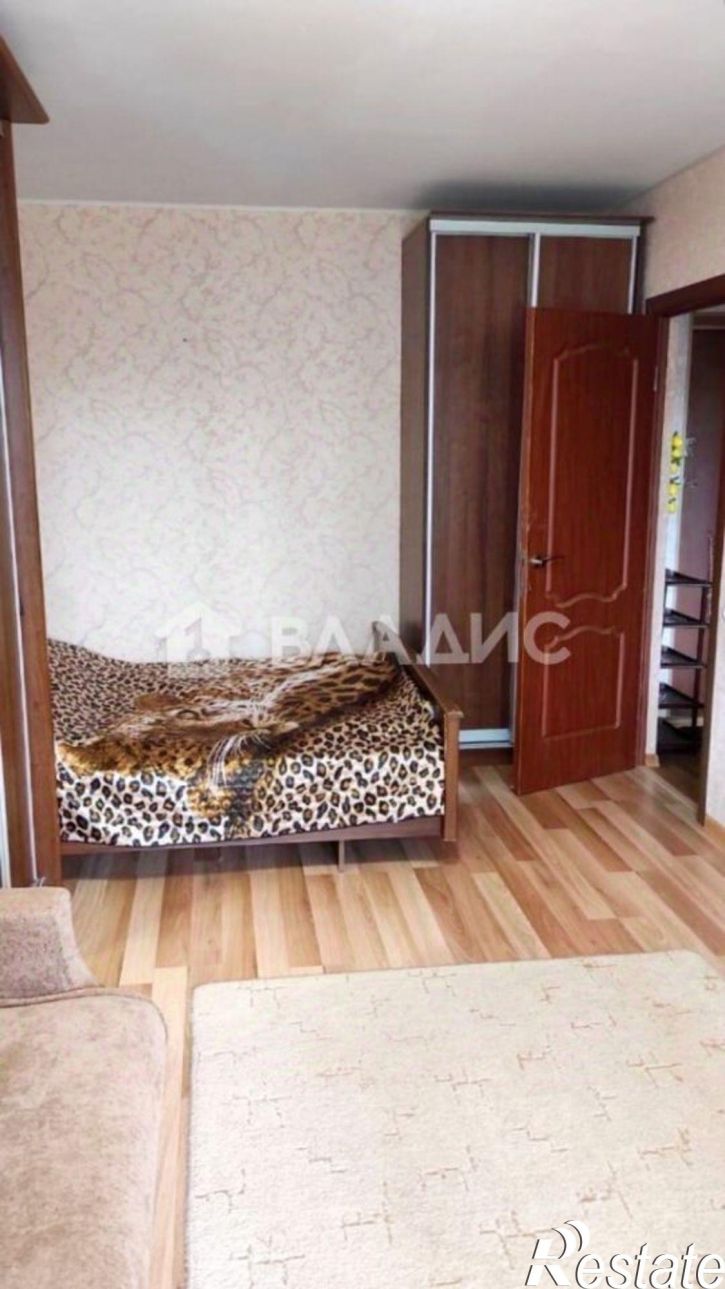 1-комн квартира Институтский г-к, 28,  д. 28