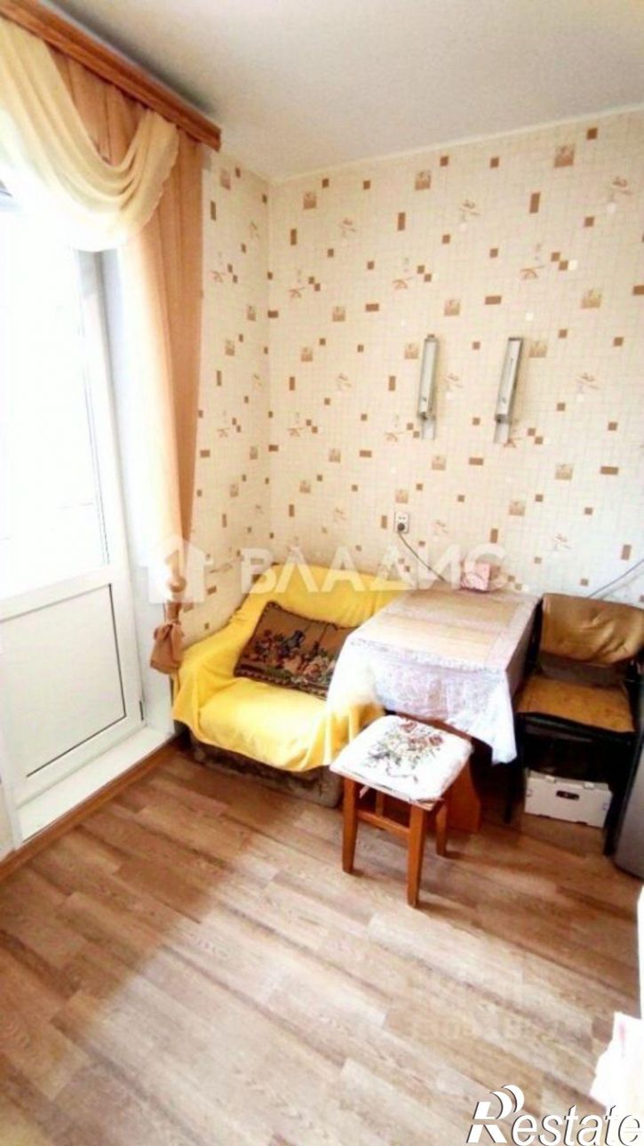 1-комн квартира Институтский г-к, 28,  д. 28