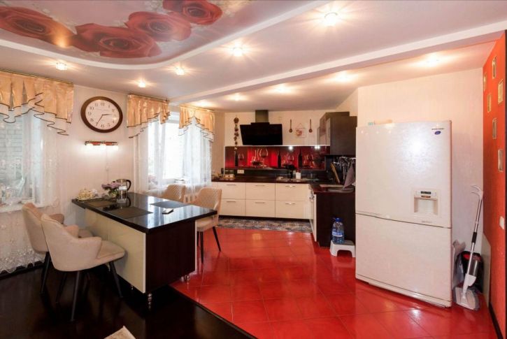 3-комн квартира Мира ул, 2
