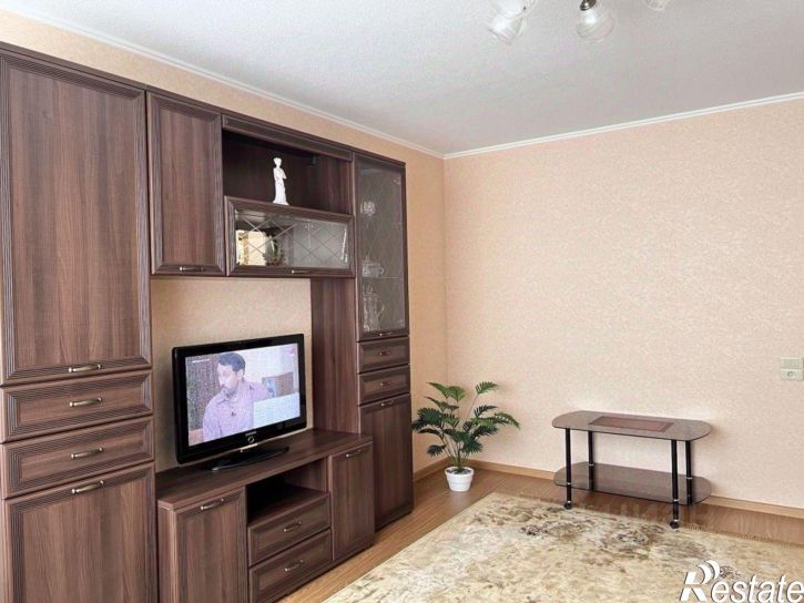 2-комн квартира улица Сурикова, 10А,  д. 10А