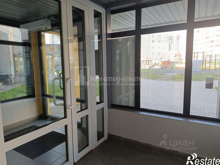 2-комн квартира Новгородская улица, 1,  д. 1