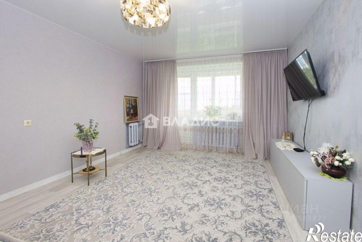 3-комн квартира проспект Строителей (дублёр), 40,  д. 40