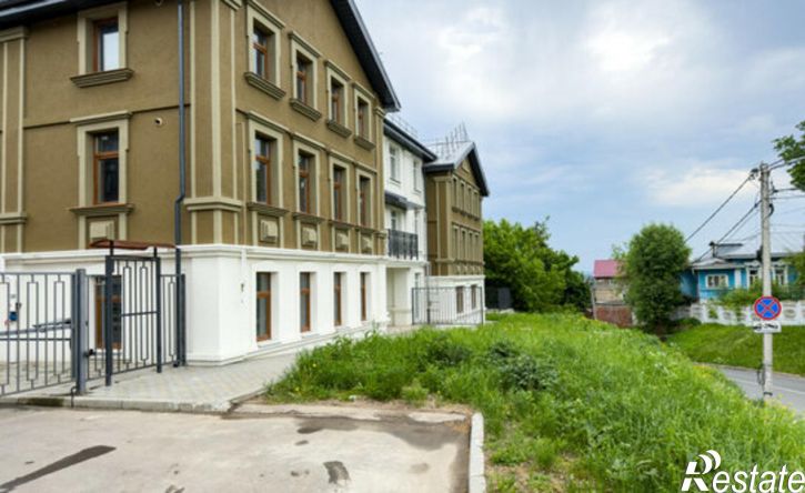 5-комн квартира Летнеперевозинская улица, 11,  д. 11