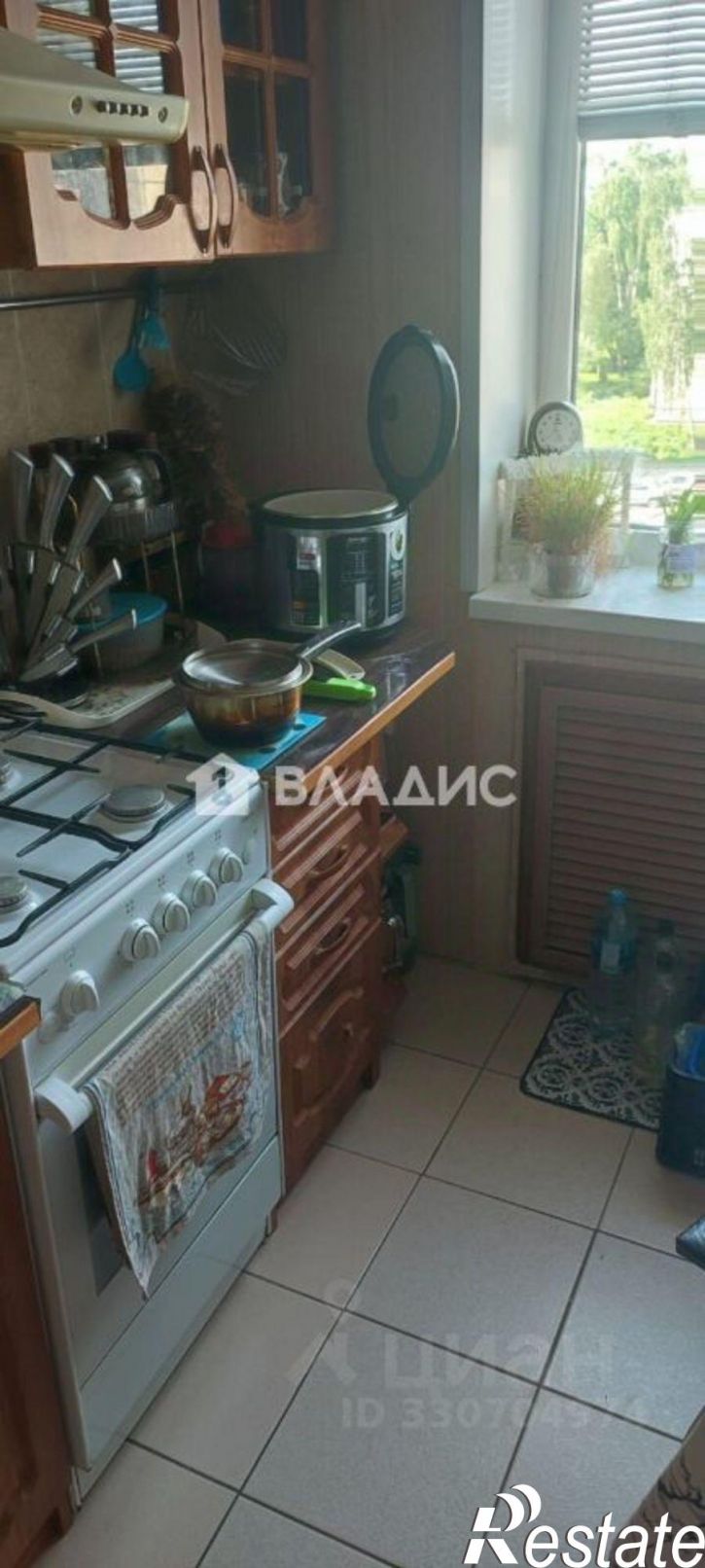 2-комн квартира улица Безыменского, 1,  д. 1