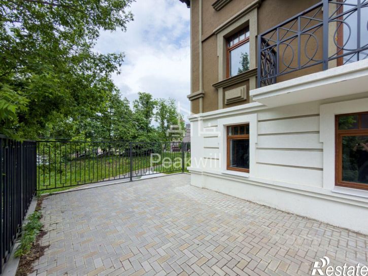 3-комн квартира ул Летне-Перевозинская, 13,  д. 13