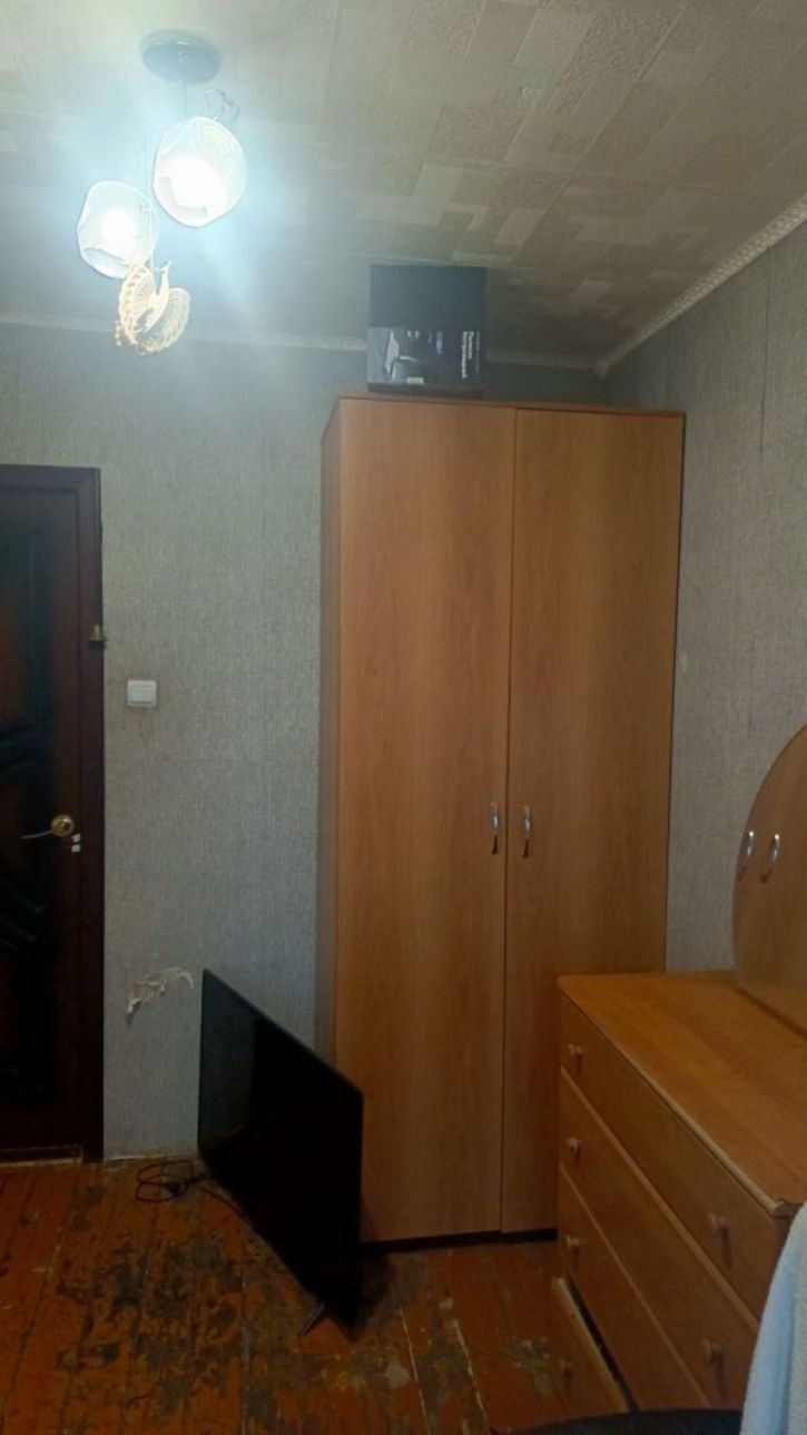 3-комн квартира Балакирева ул, 41а