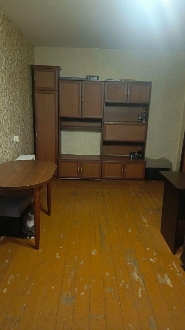 3-комн квартира Балакирева ул, 41а