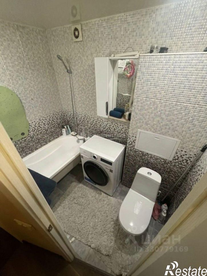 1-комн квартира улица Институтский городок, 13,  д. 13