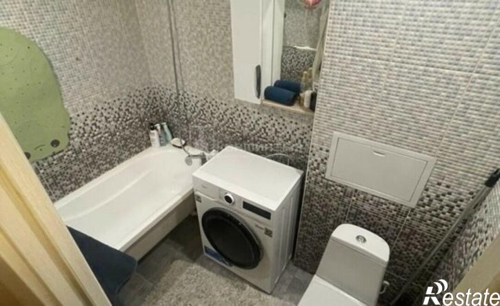 1-комн квартира улица Институтский городок, 13,  д. 13