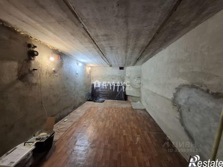 Гараж/парковка Университетская улица, 9,  д. 9
