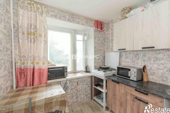 1-комн квартира улица Комиссарова, 13,  д. 13